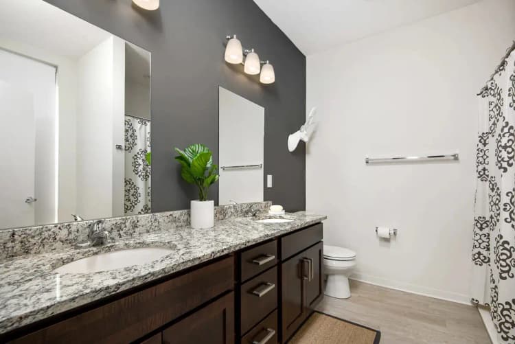 Oak Creek apartments for rent - image - imgi_266__dsc9257.jpg