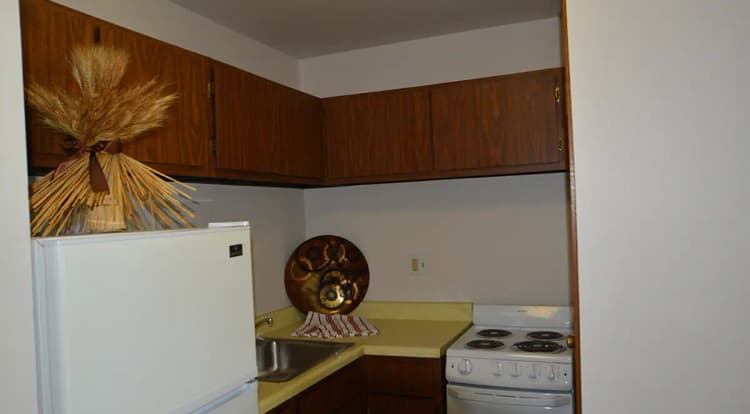 Oak Creek apartments for rent - image - 020.jpg