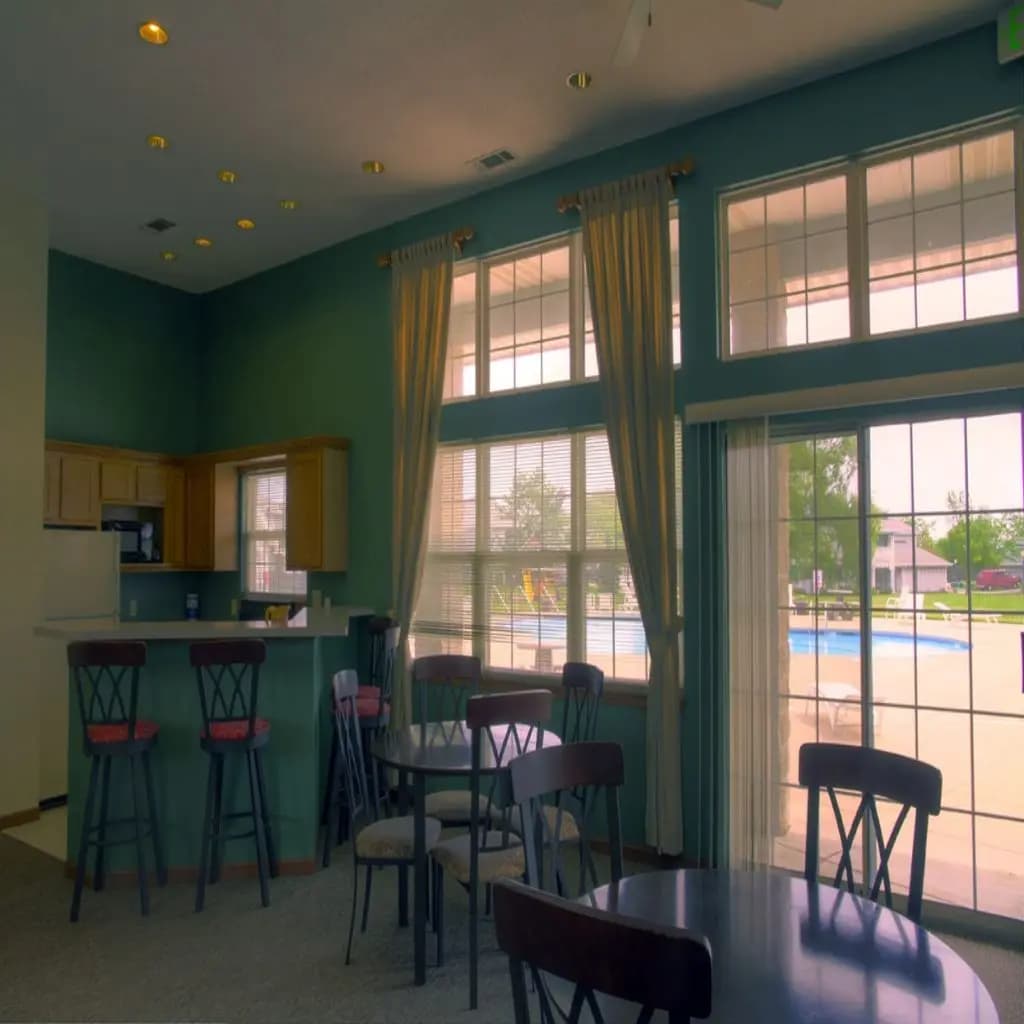 The Gables at Oak Creek - Apartment - 3