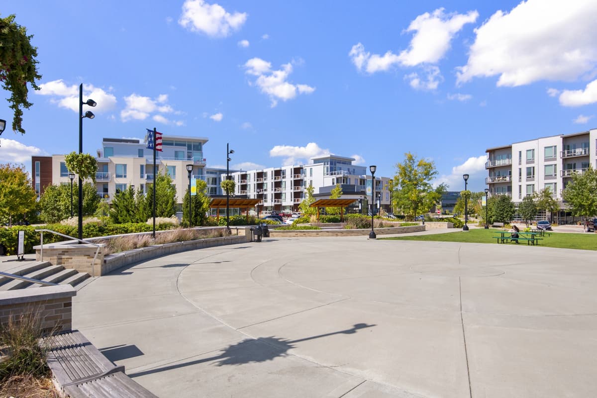 Emerald Row Apartments - Apartment - 7