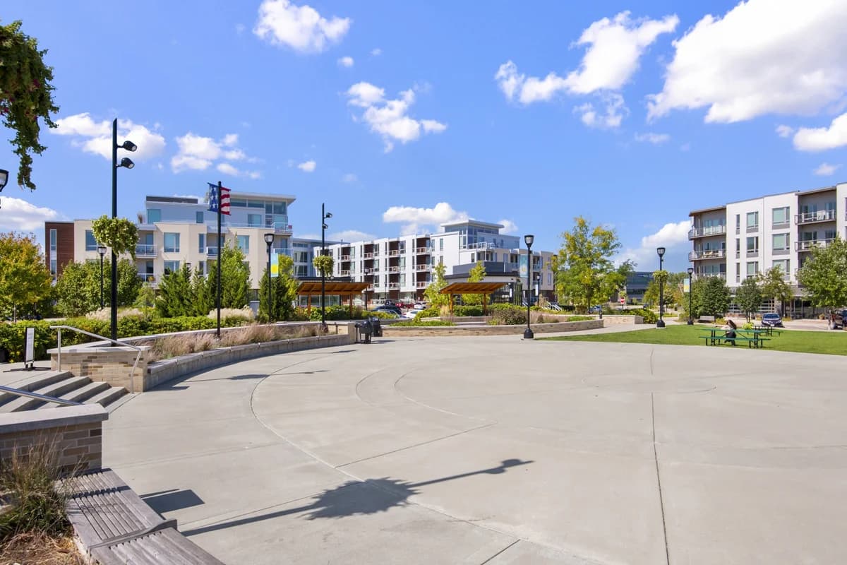 Emerald Row Apartments - Apartment - 7