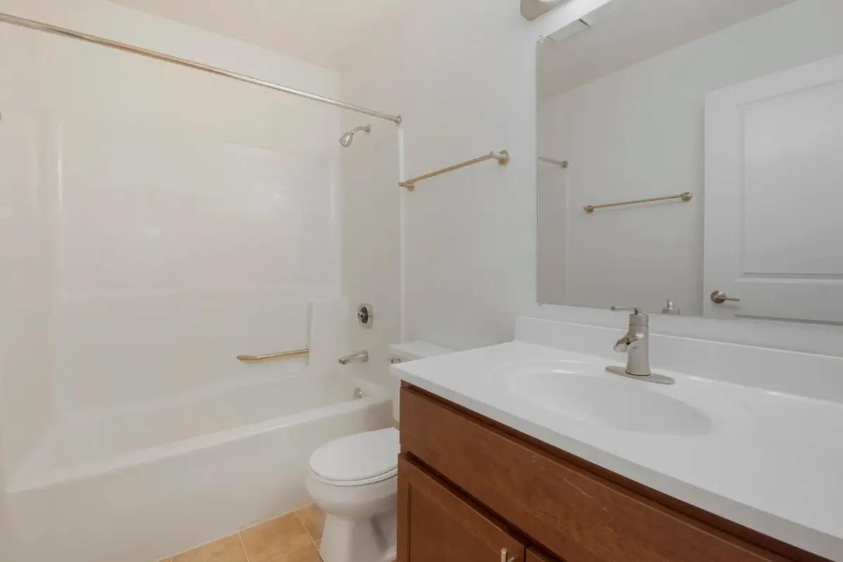 undefined apartments for rent - image - dsc_4714.webp - 2
