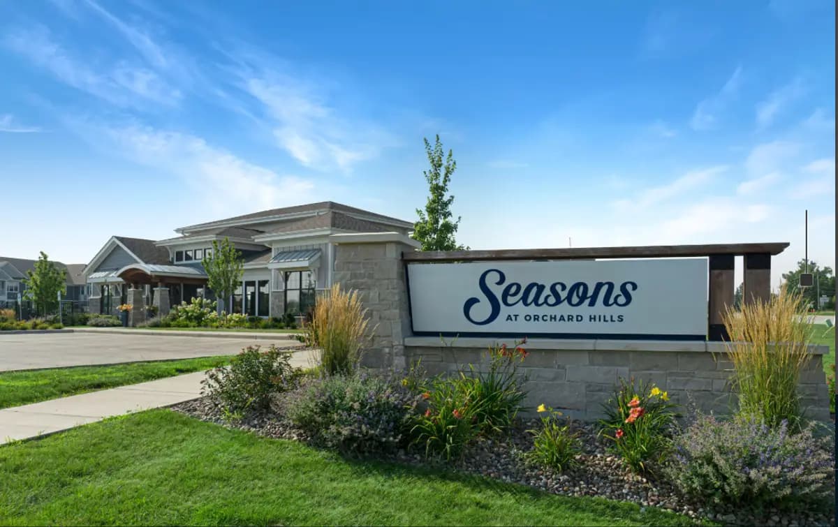 Seasons at Orchard Hills - Apartment - 20