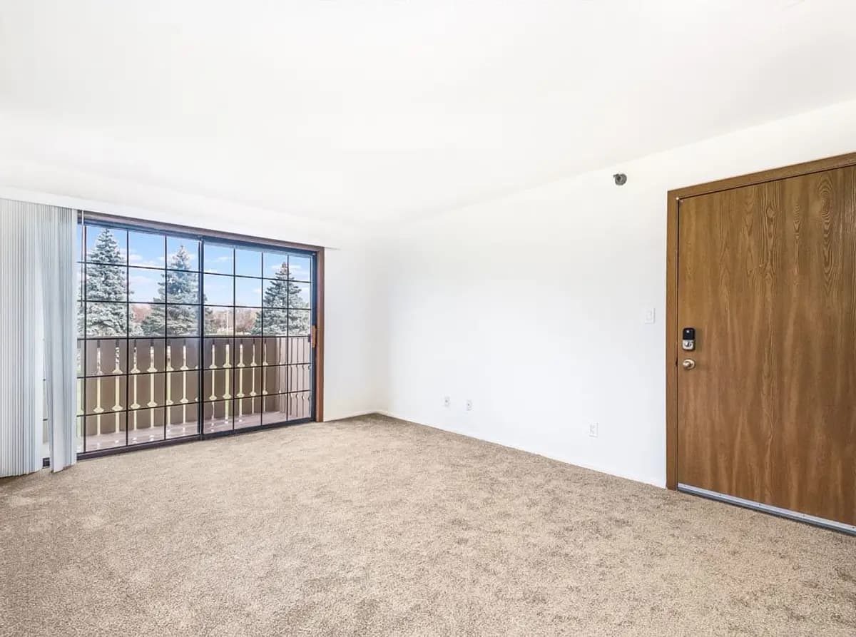 Tanglewood Apartments - Apartment - 14