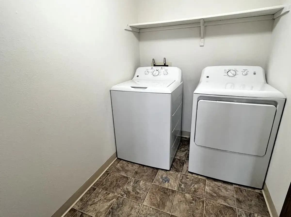 Tanglewood Apartments - Apartment - 6
