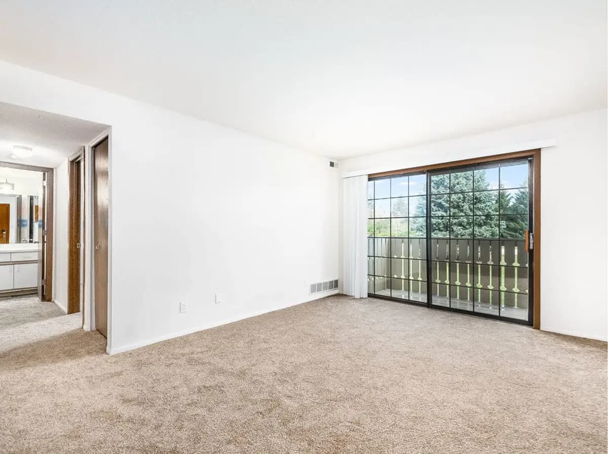 Tanglewood Apartments - Apartment - 4