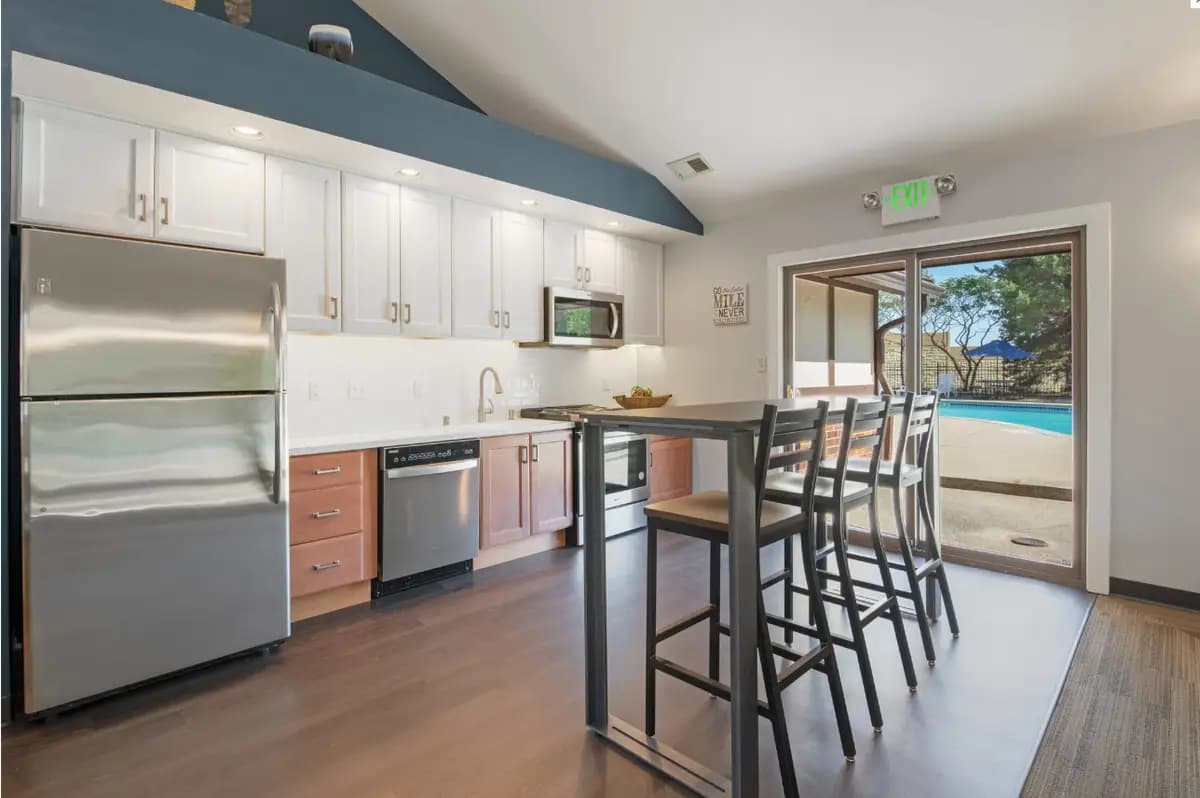 Timber Ridge Apartments - Apartment - 4