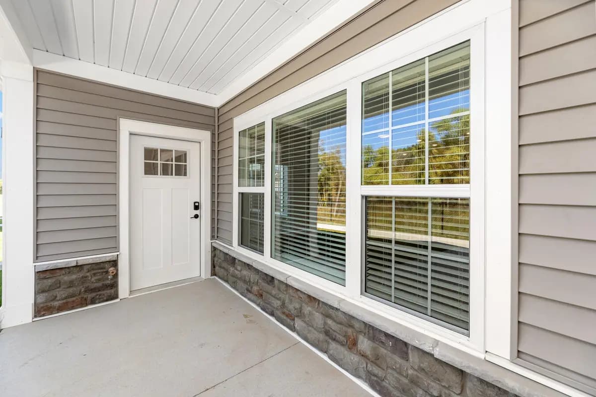 1876 Mildenhall Dr - Apartment - 31