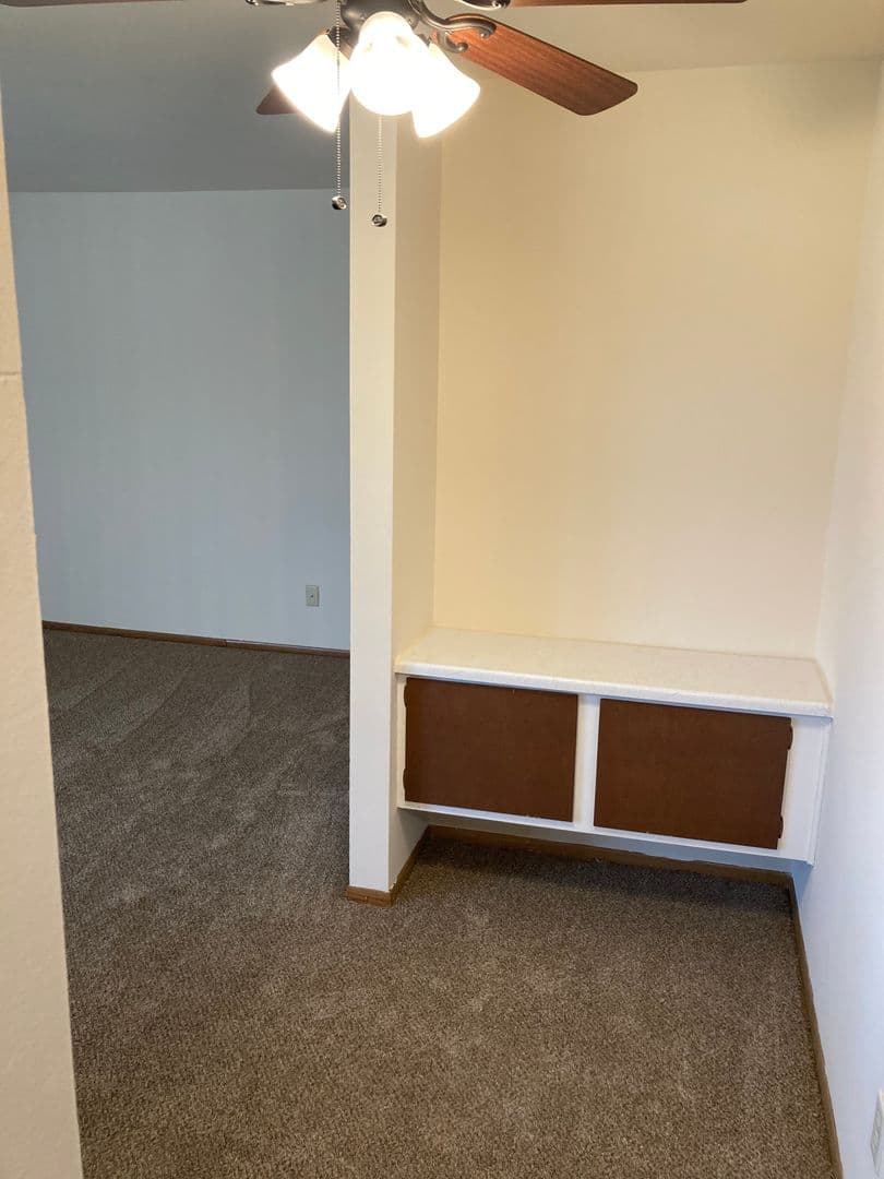 undefined apartments for rent - image - large.jpg_25.jpeg - 1