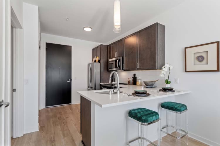 Oak Creek apartments for rent - image - yardi_image_1789454719894_18_21451473