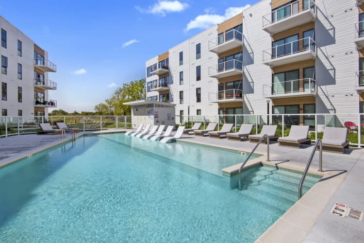 Oak Creek apartments for rent - image - yardi_image_1789454719894_5_36714408