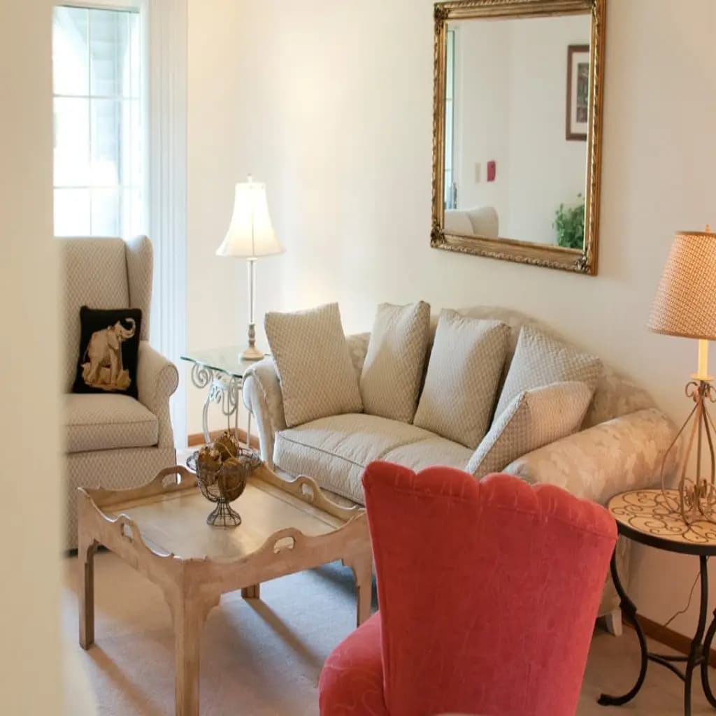 Oak Creek apartments for rent - image - BurkeProperties35-min-1024x1024.jpg
