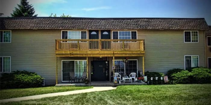 Oak Creek apartments for rent - image - wildwood-preserve-exterior1378201-1920w.webp