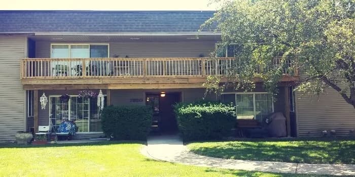 Oak Creek apartments for rent - image - wildwood-preserve-exterior1635220-1920w.webp