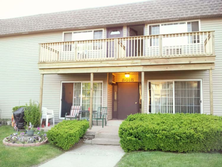 Oak Creek apartments for rent - image - wildwood-preserve-exterior639257-1920w.webp