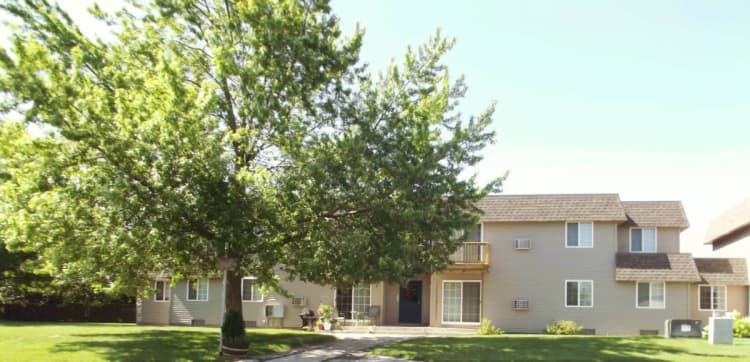 Oak Creek apartments for rent - image - wildwood-preserve-exterior786274-1920w.webp