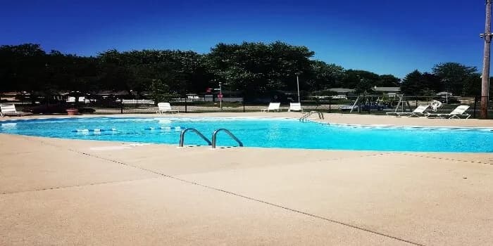 Oak Creek apartments for rent - image - wildwood-preserve-pool290311-1920w.webp
