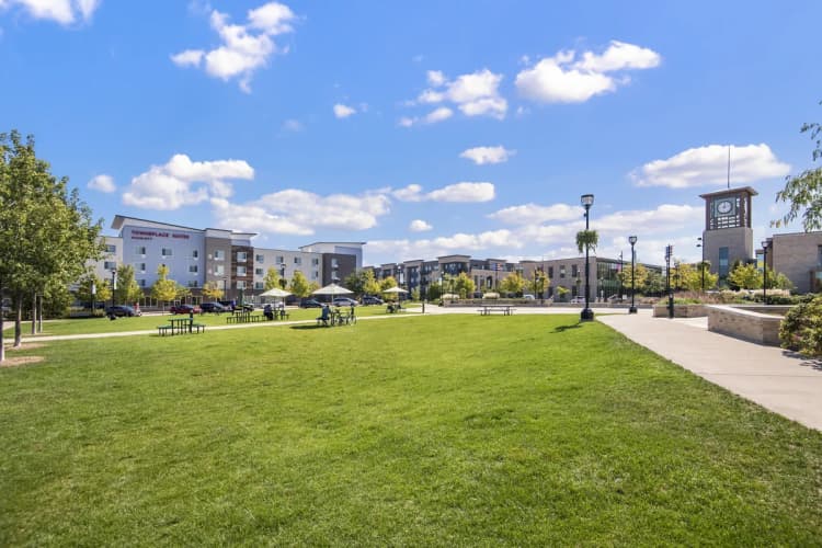 Oak Creek apartments for rent - image - yardi_image_1790577918188_4_21640466