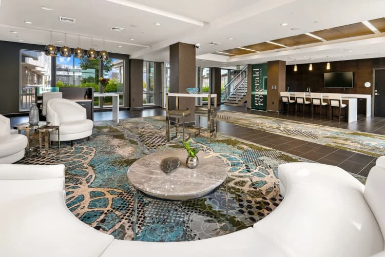 Oak Creek apartments for rent - image - yardi_image_1790577918188_14_21640394