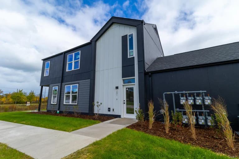 undefined apartments for rent - image - 4013-lk-vis-pkwy-oak-creek-wi-building-photo (13).jpg