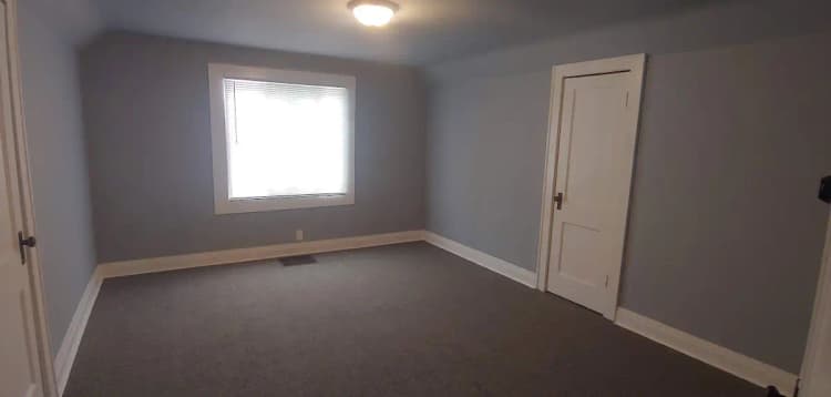 undefined apartments for rent - image - 7165-s-pennsylvania-ave-oak-creek-wi-building-photo (10).jpg