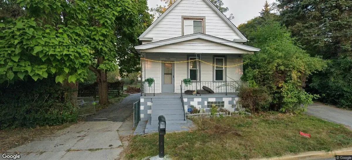 undefined apartments for rent - image - 7165-s-pennsylvania-ave-oak-creek-wi-primary-photo.jpg