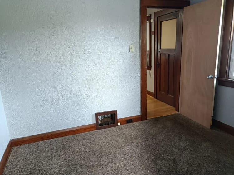 undefined apartments for rent - image - large (3).jpg